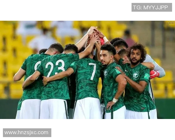 足球巨星同台竞技激情碰撞引发全球瞩目球迷期待精彩对决